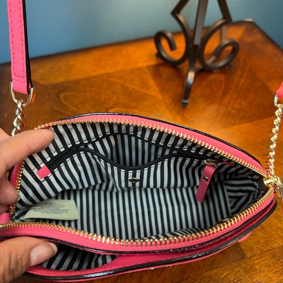 Kate Spade Cameron Street Blossom Hilli color bright flamingo Crossbody Bag - Picture 13 of 13